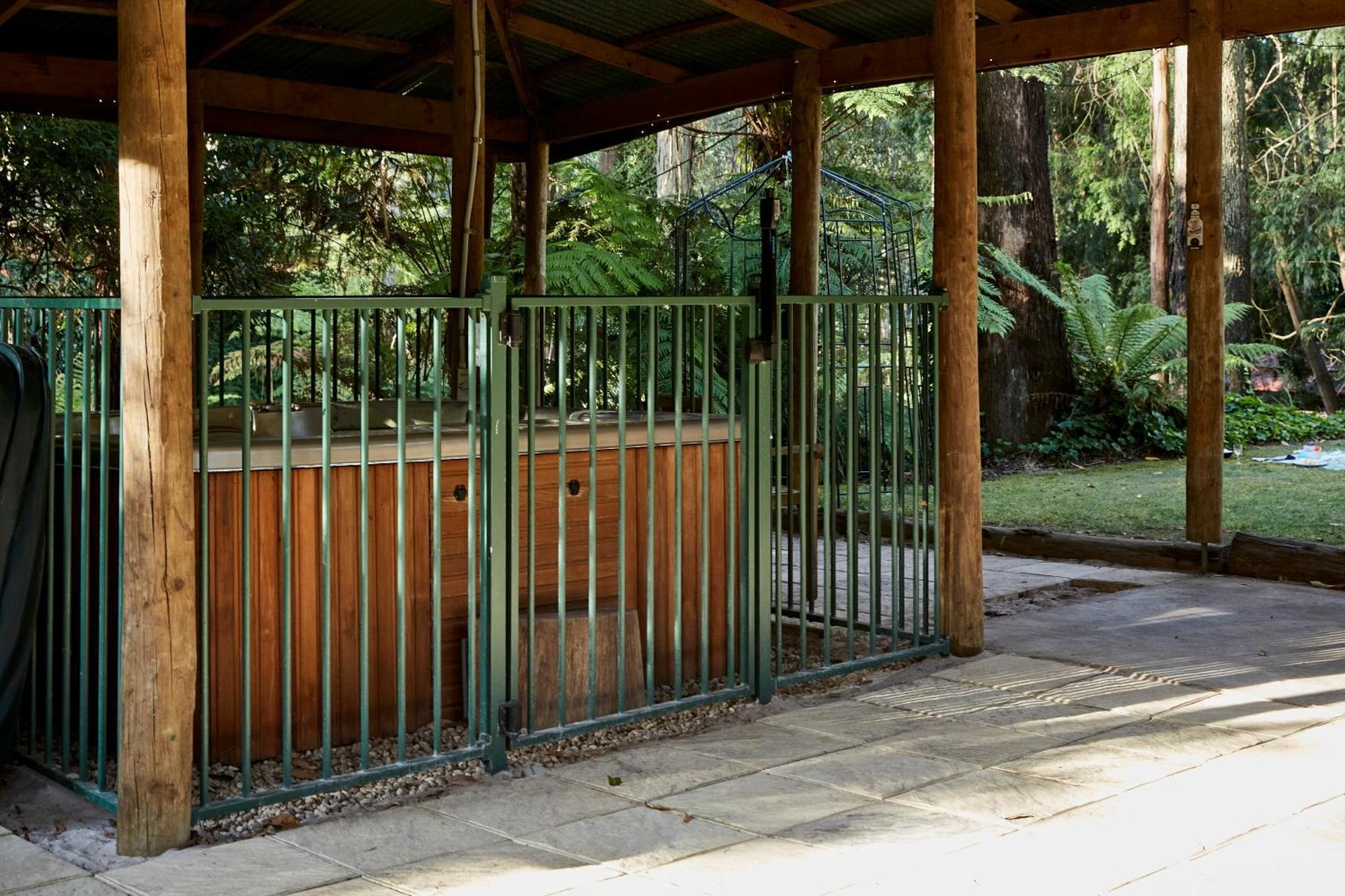 The Fernglen Forest Retreat Mount Dandenong Exterior photo